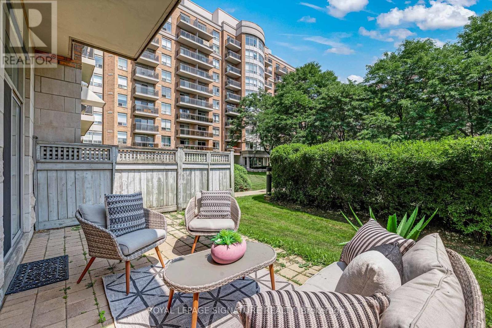 #106 650 LAWRENCE AVENUE W - Image 21