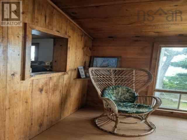 1 Beaver Island Road - Image 11
