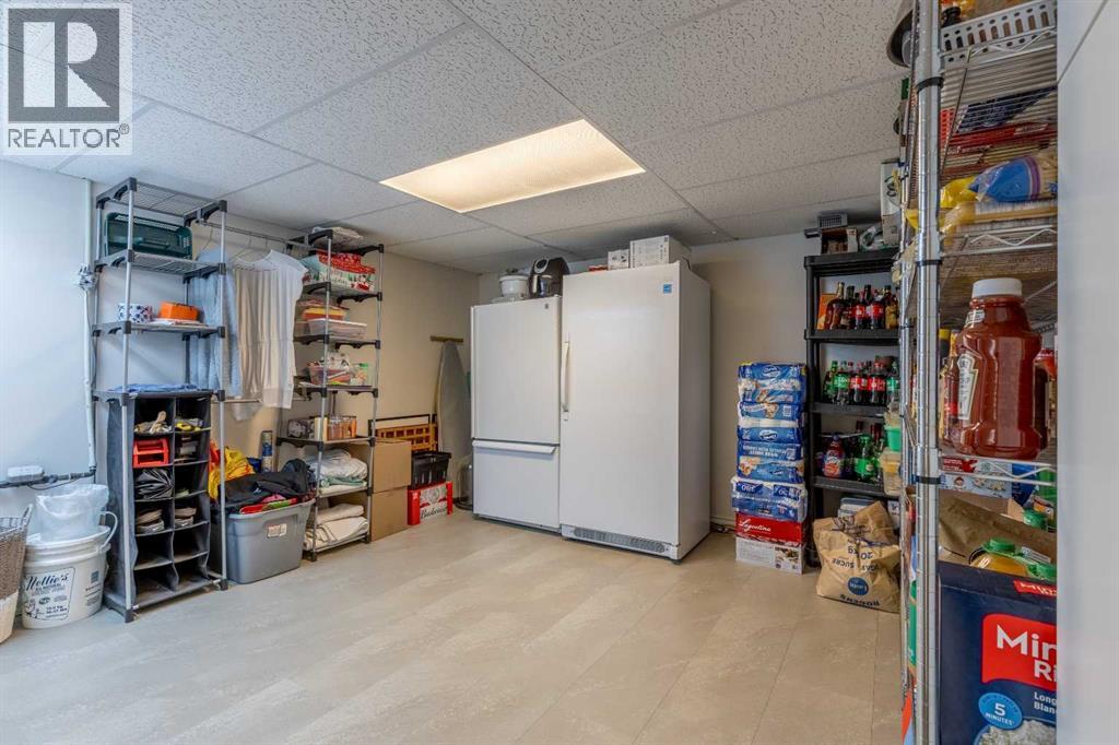 325 8 Avenue - 26