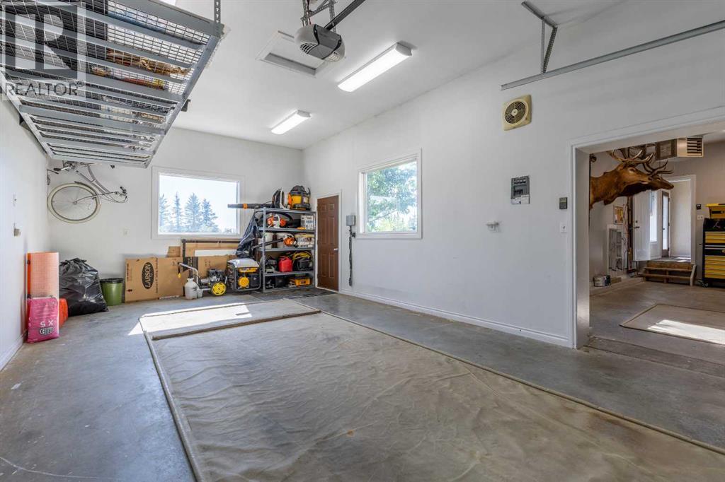 325 8 Avenue - 32