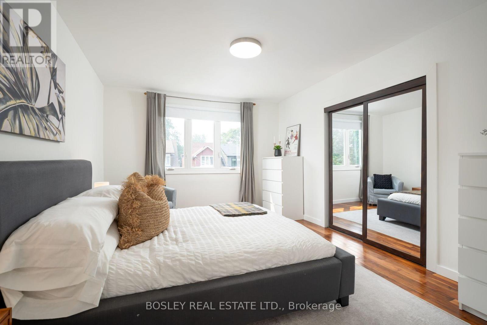 314 MILVERTON BOULEVARD - 15