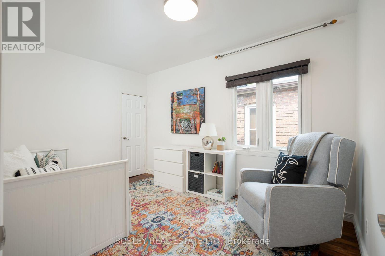 314 MILVERTON BOULEVARD - 16