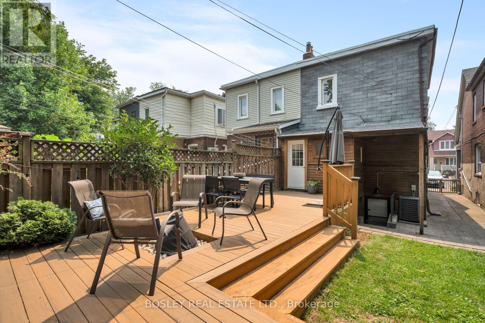 314 MILVERTON BOULEVARD - 29