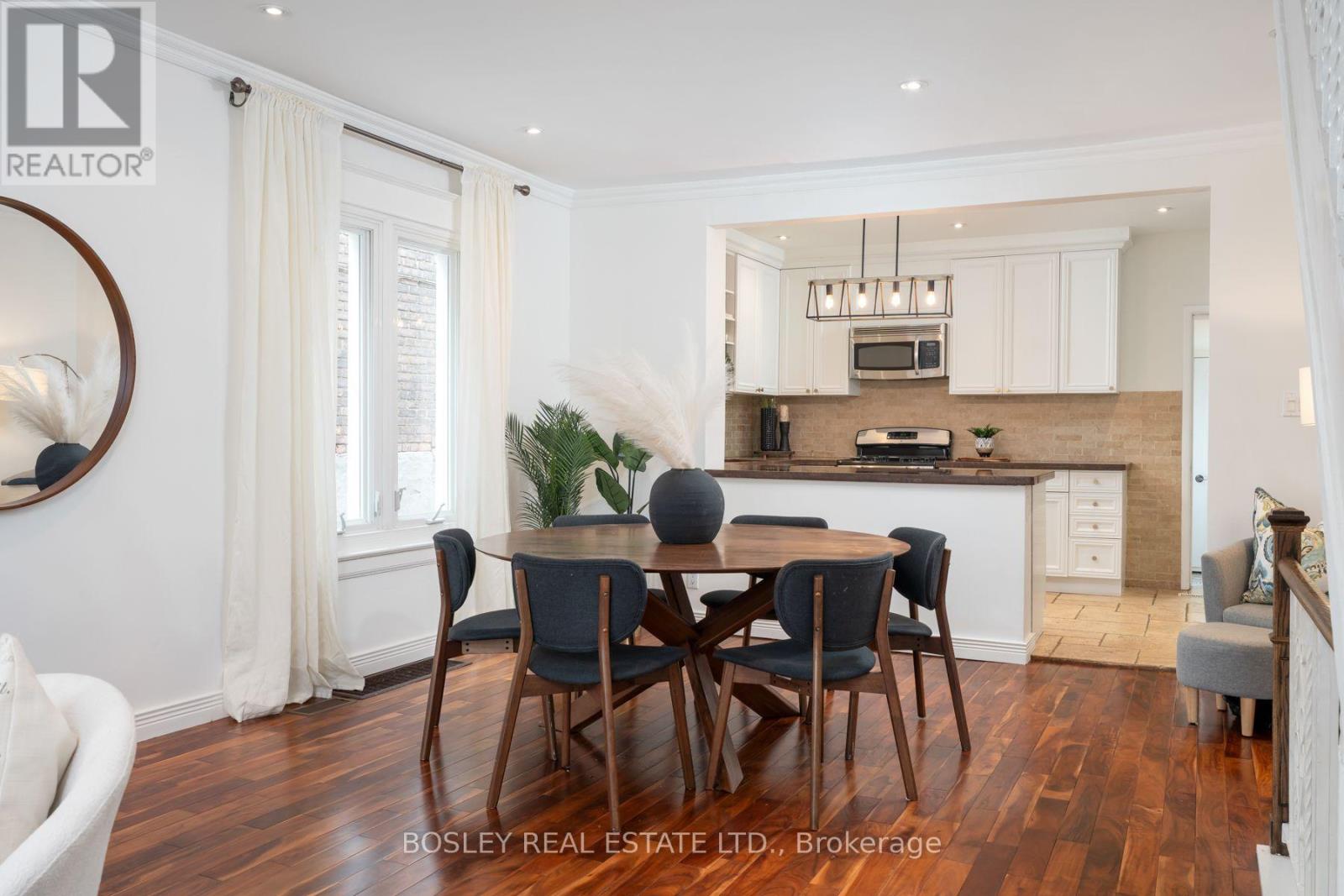 314 MILVERTON BOULEVARD - 6