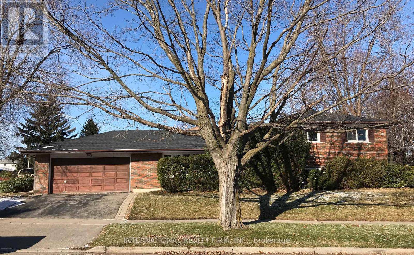 Photo of 11 Misthollow Square