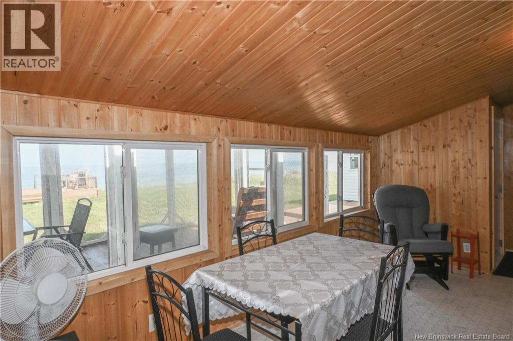145 des Chalets Road - Image 17