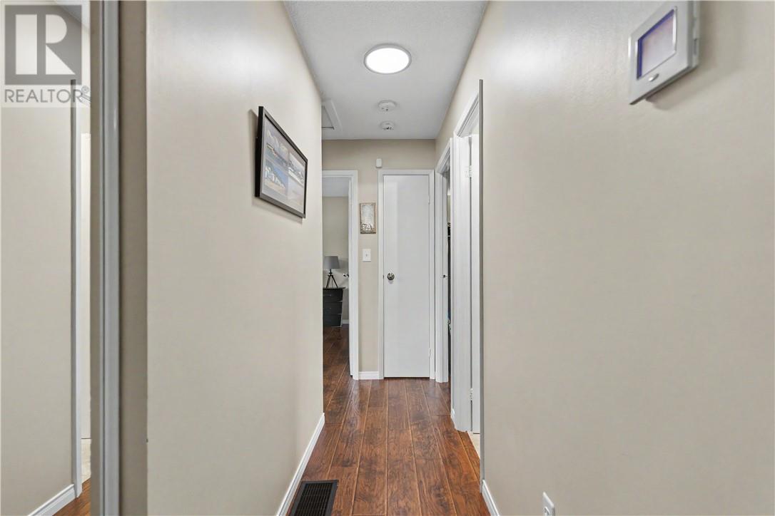 34 Manchester Crescent - 16