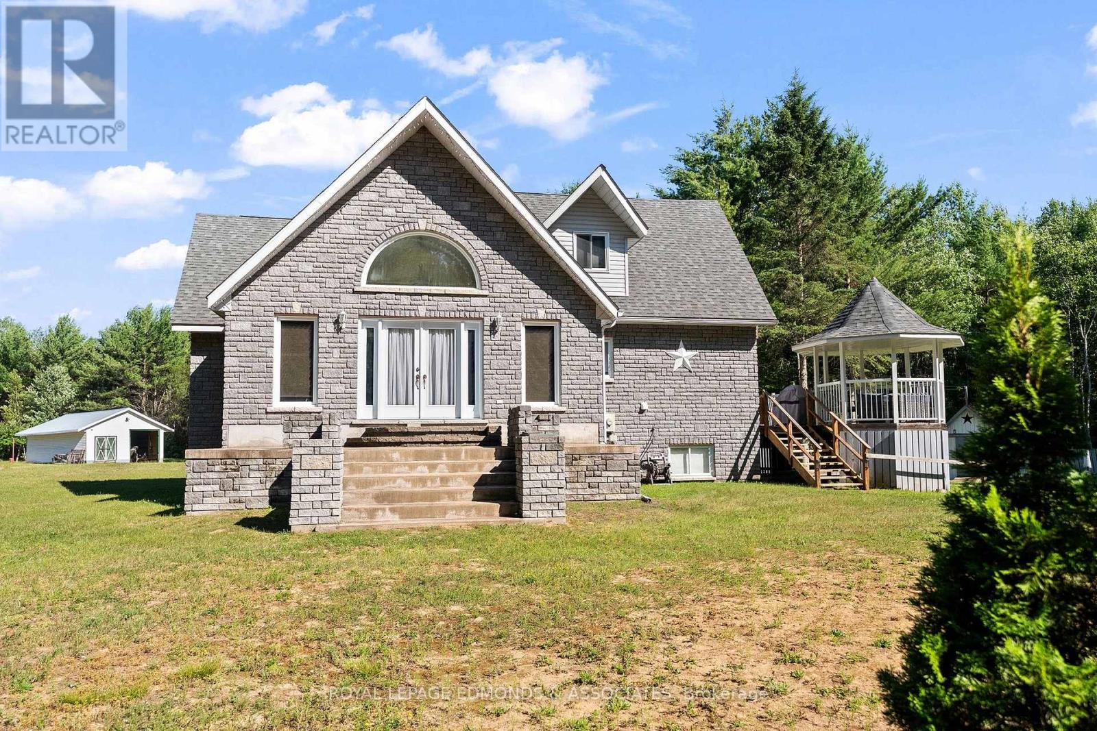 219 ZANDERS ROAD - 4