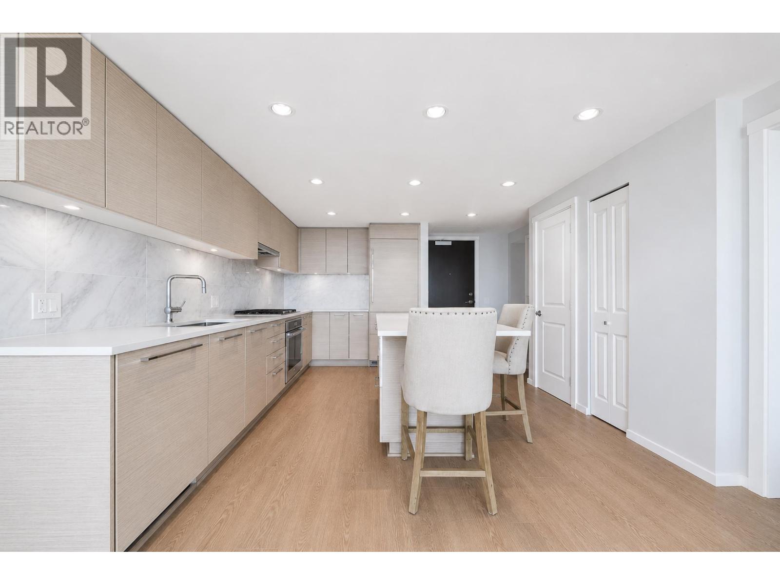 2 Bed, 2 Bath House for Sale in Burnaby – 1607 6700 DUNBLANE AVENUE, Burnaby – MLS# R3148375 - Image 15