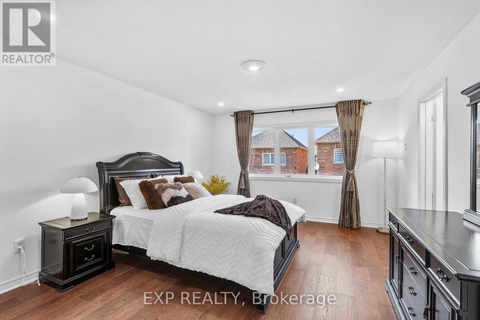 71 PILLAR ROCK CRESCENT - 20