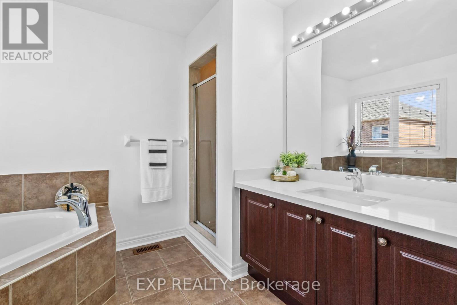 71 PILLAR ROCK CRESCENT - 23