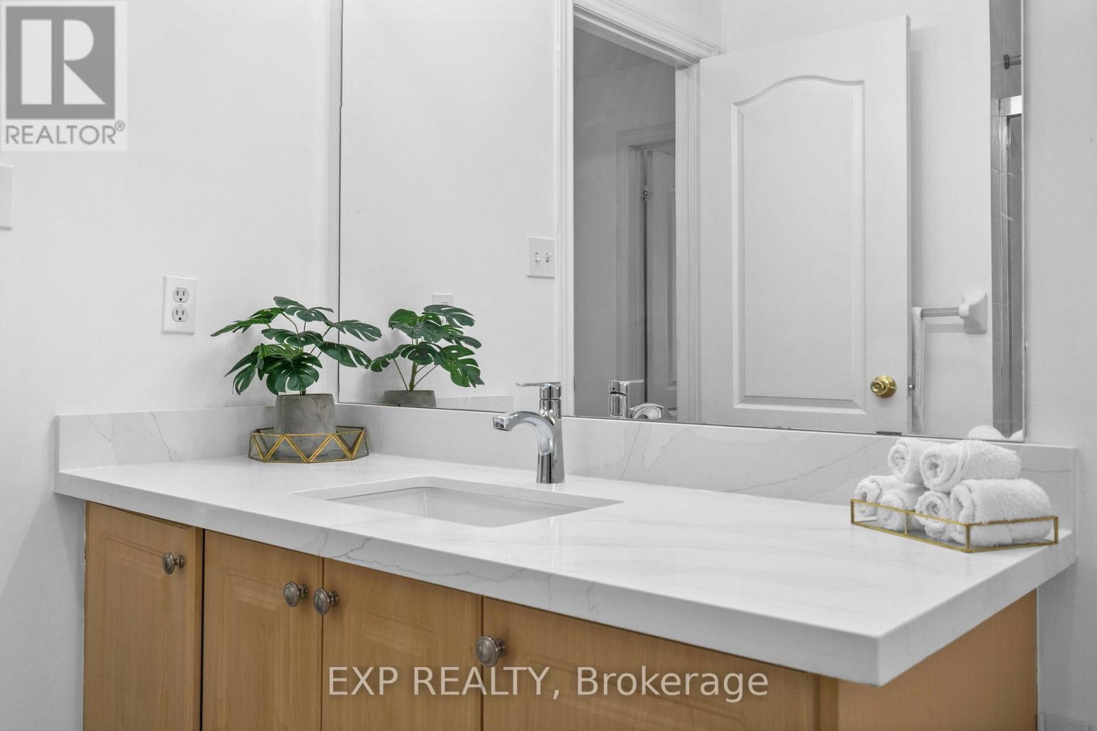 71 PILLAR ROCK CRESCENT - 33