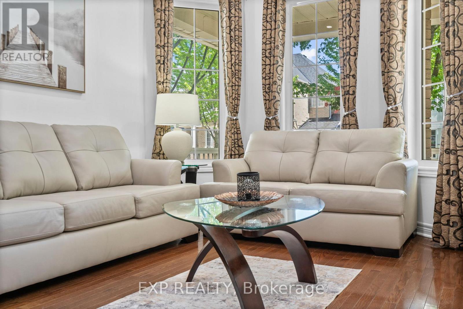 71 PILLAR ROCK CRESCENT - 4