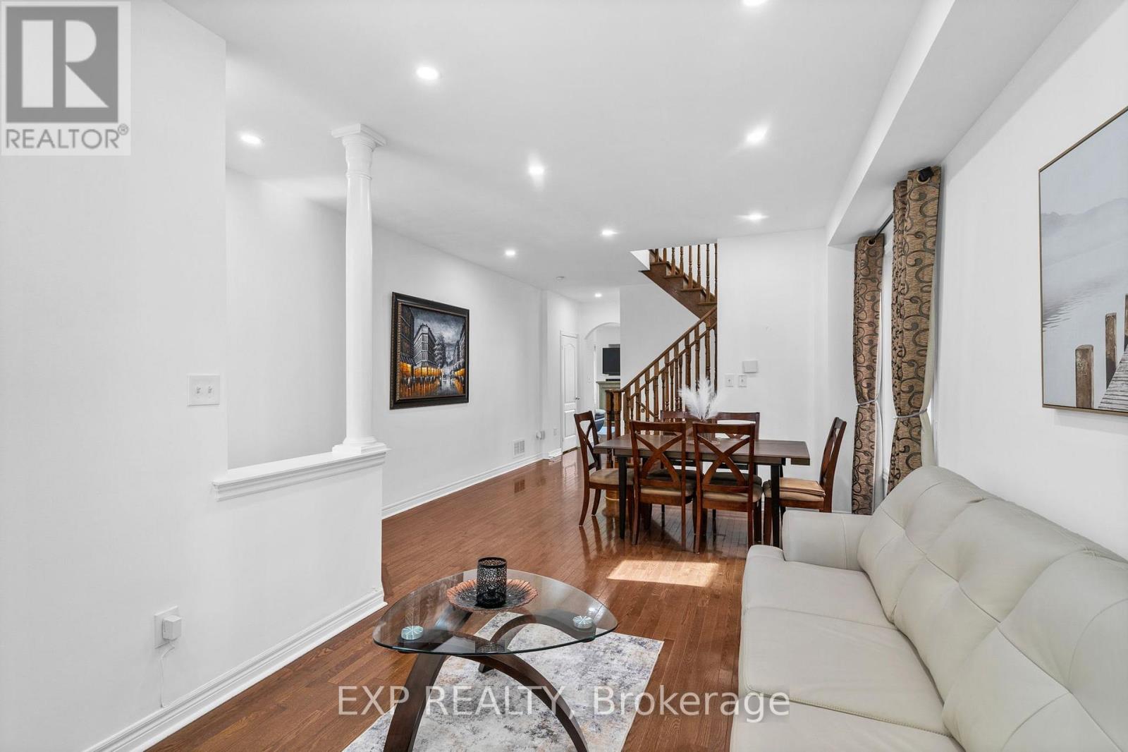 71 PILLAR ROCK CRESCENT - 7