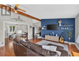 1434 River Road W, Wasaga Beach, ON L9Z2W5 Photo 12
