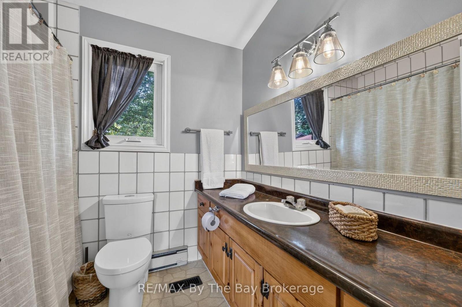 1434 RIVER ROAD W - Image 22