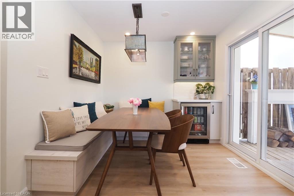 784 ELIZABETH Street - Image 14