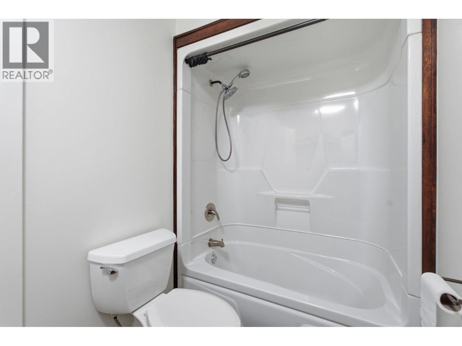 4345 Dunvegan Court - 33