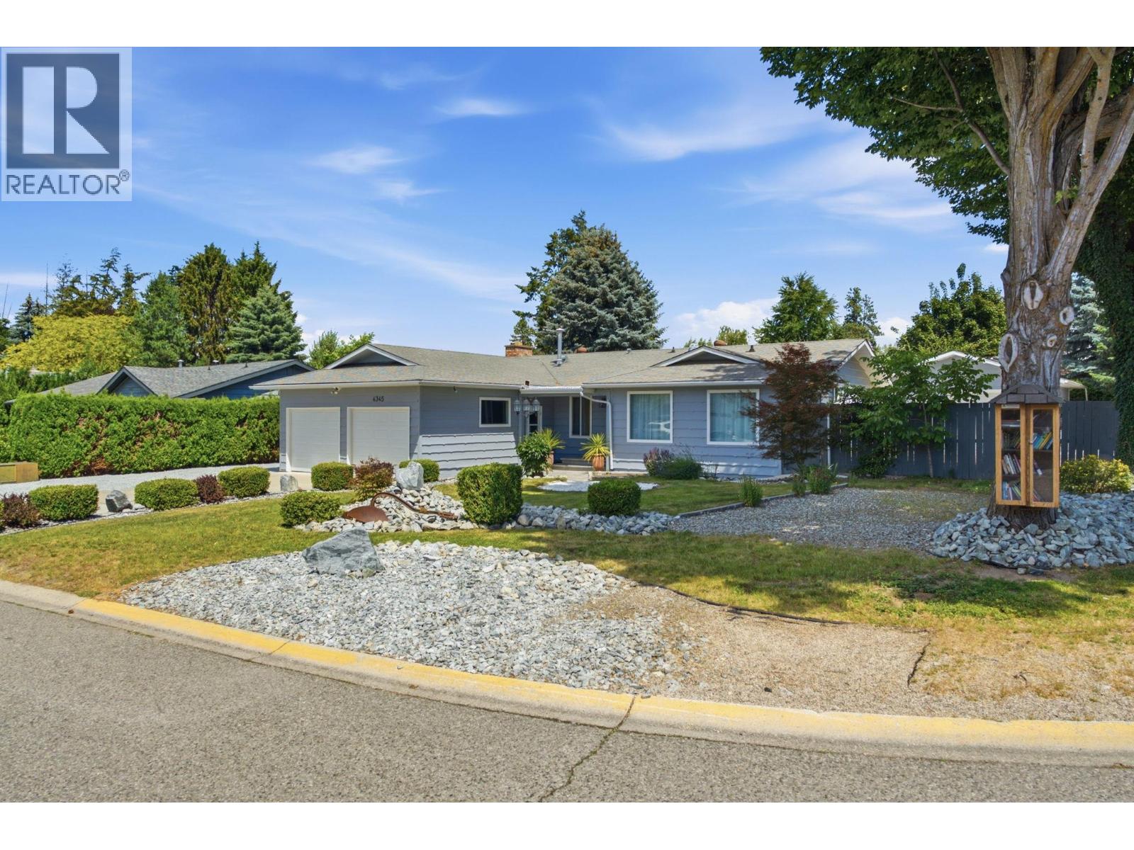 4345 Dunvegan Court - 6