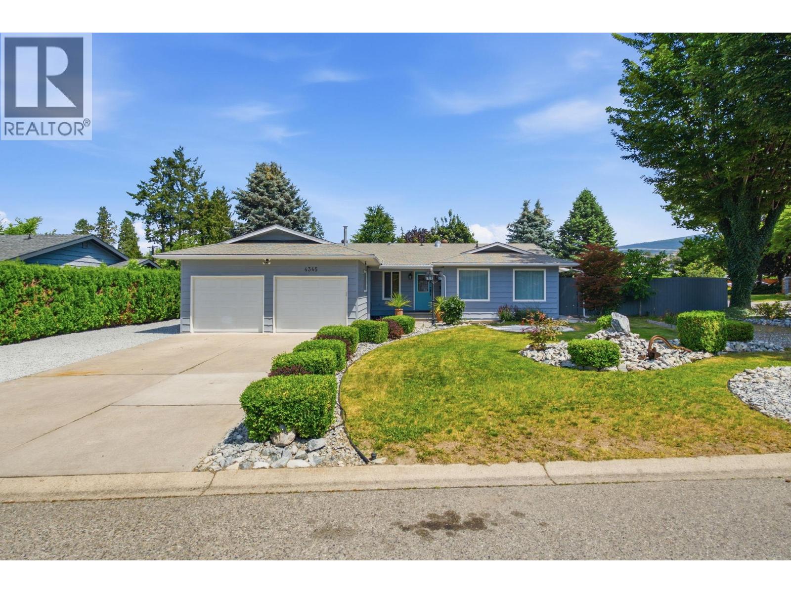 4345 Dunvegan Court - 4