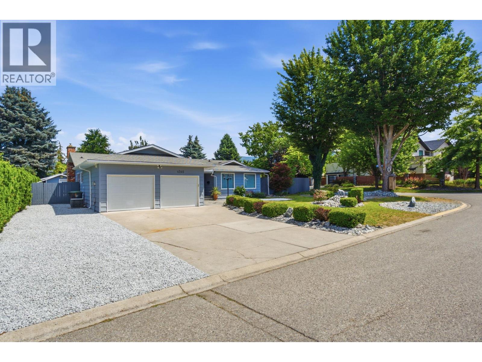 4345 Dunvegan Court - 5