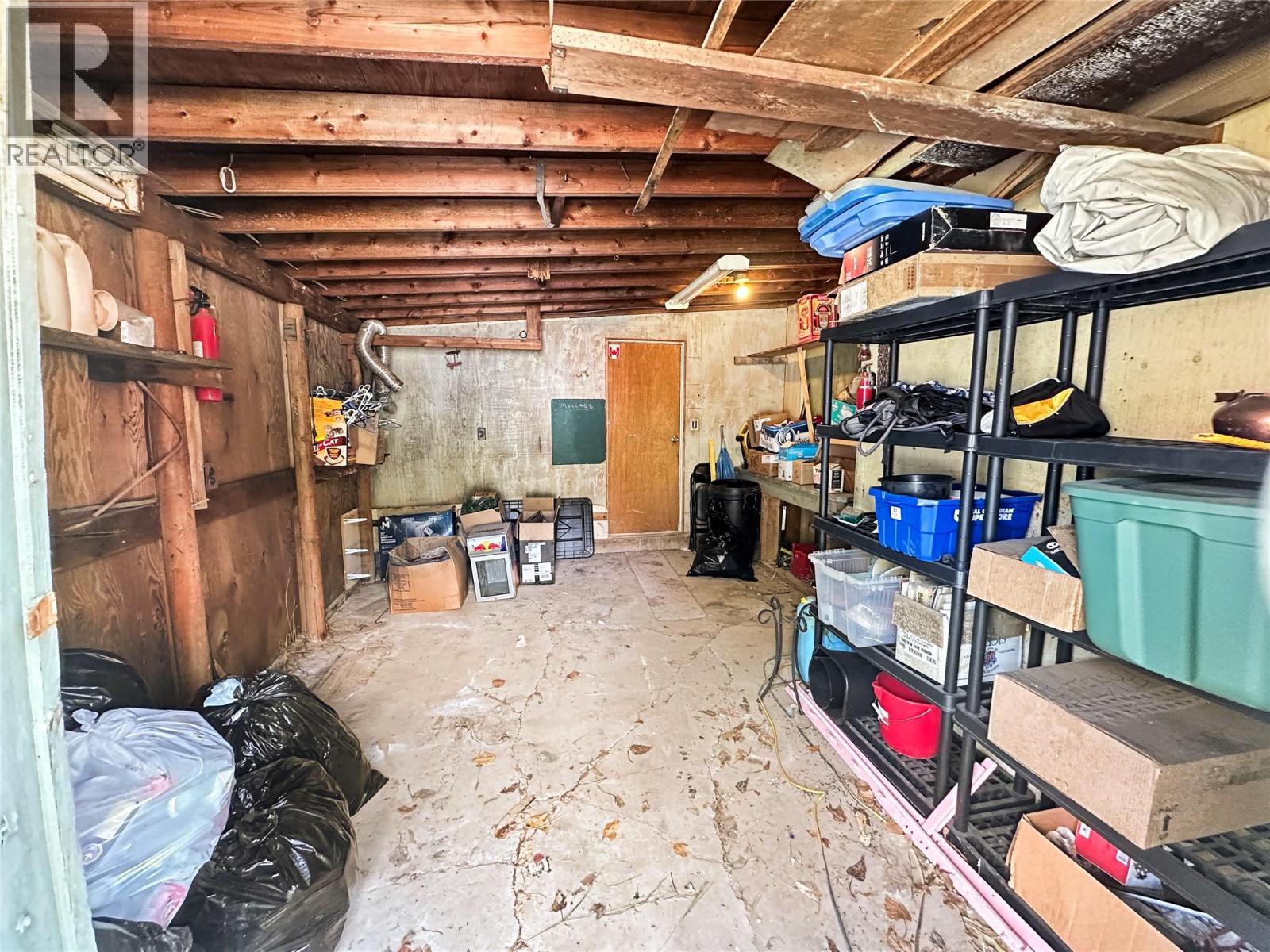 387 Parrish Avenue - 17
