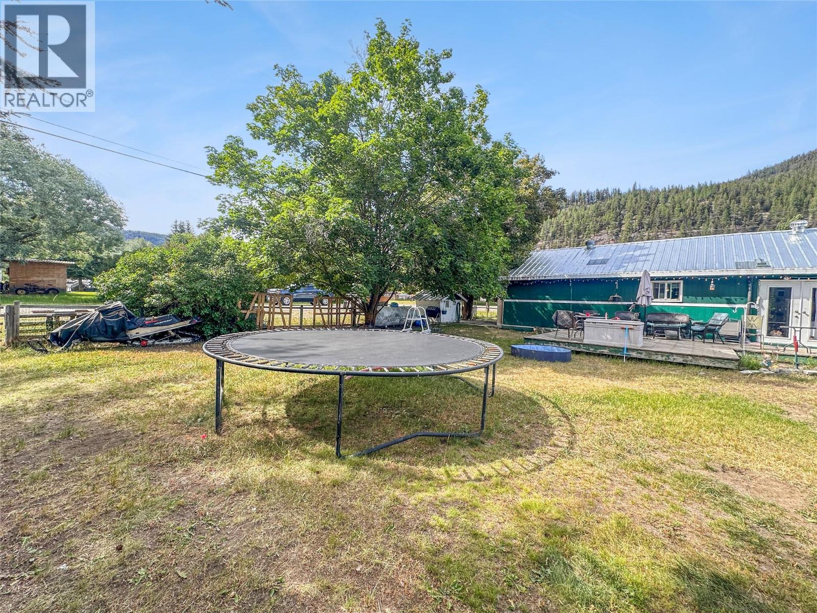 387 Parrish Avenue - 6