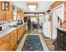 387 Parrish Avenue, Coalmont Tulameen, BC V0X1W0 Photo 10