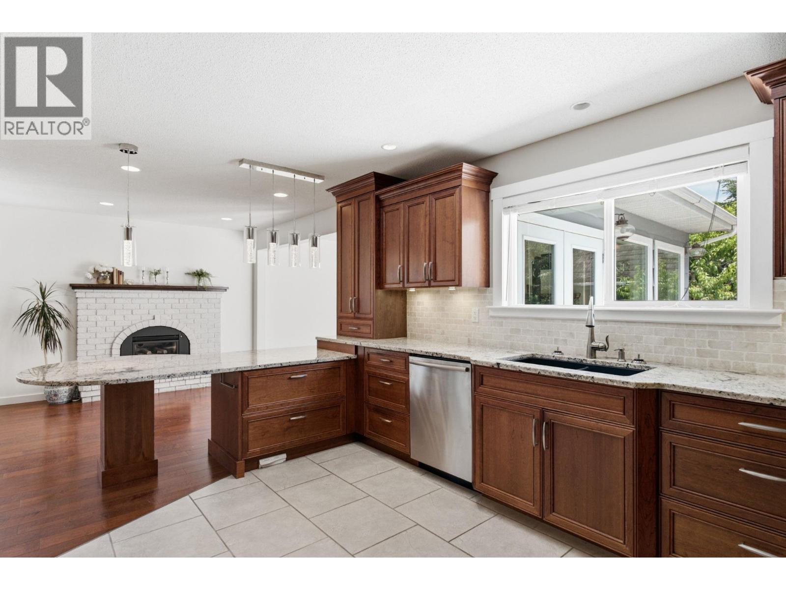 4345 Dunvegan Court - 20