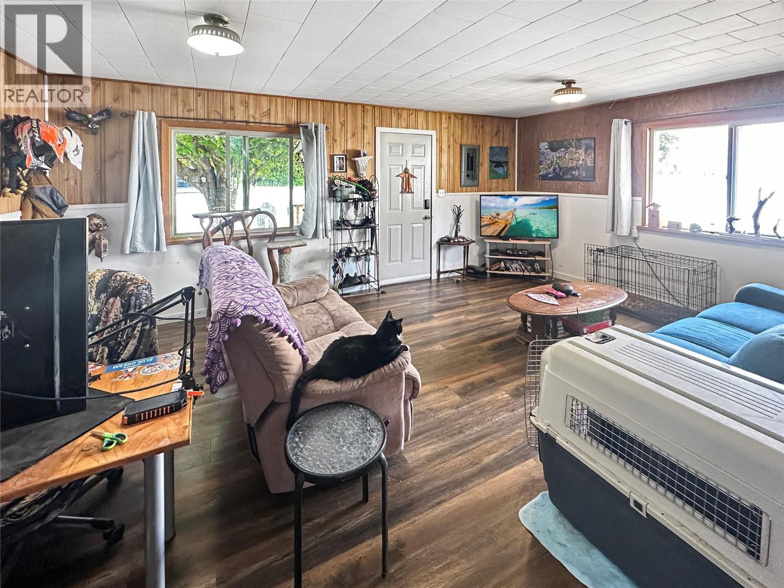 387 Parrish Avenue - 7