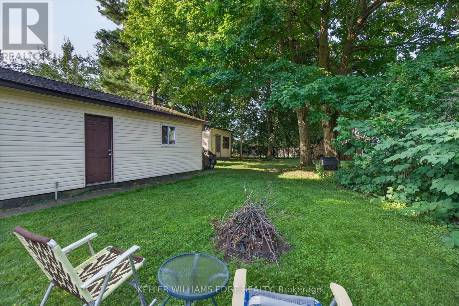 113 FREELTON ROAD - 34
