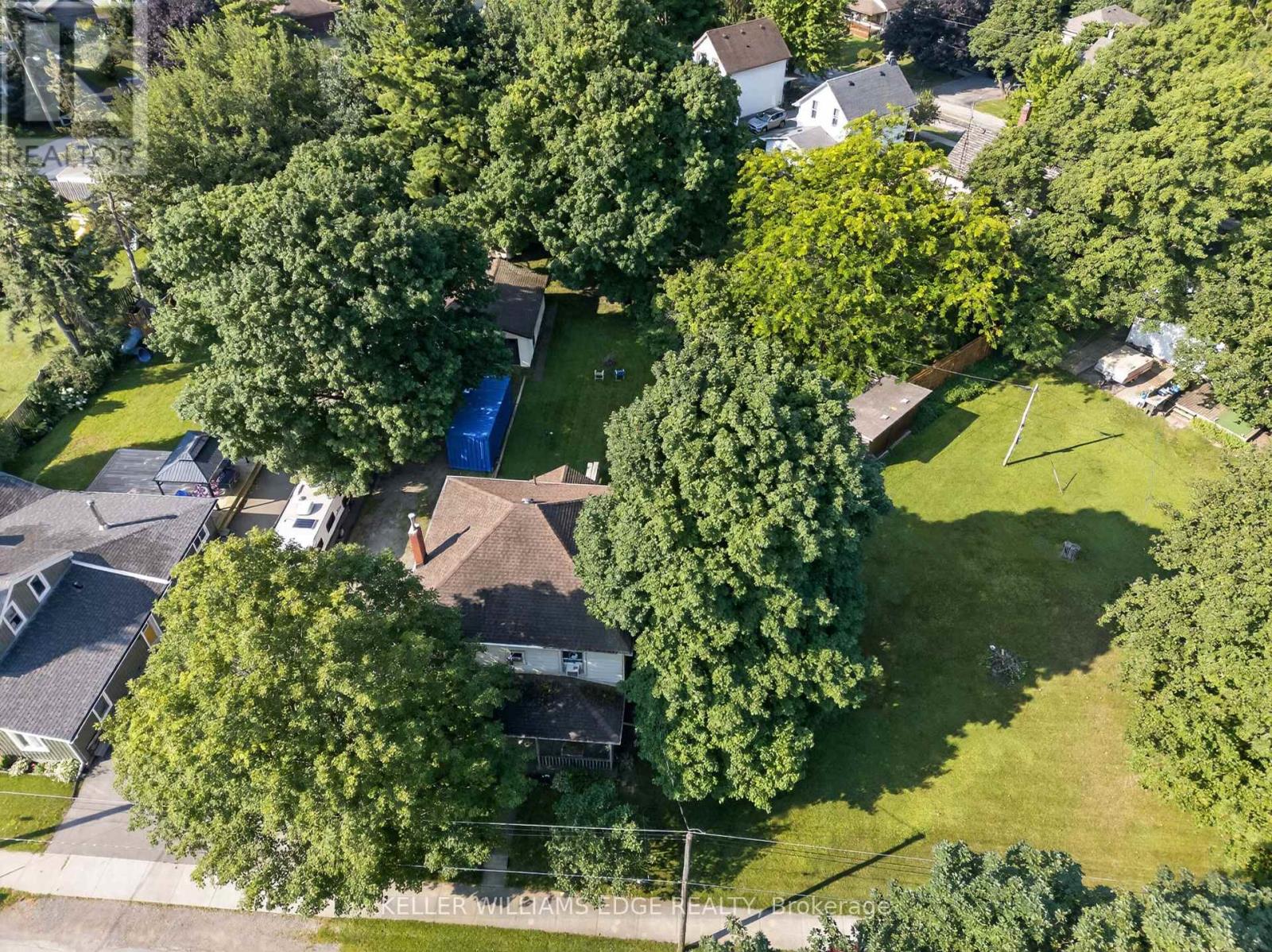 113 FREELTON ROAD - 37