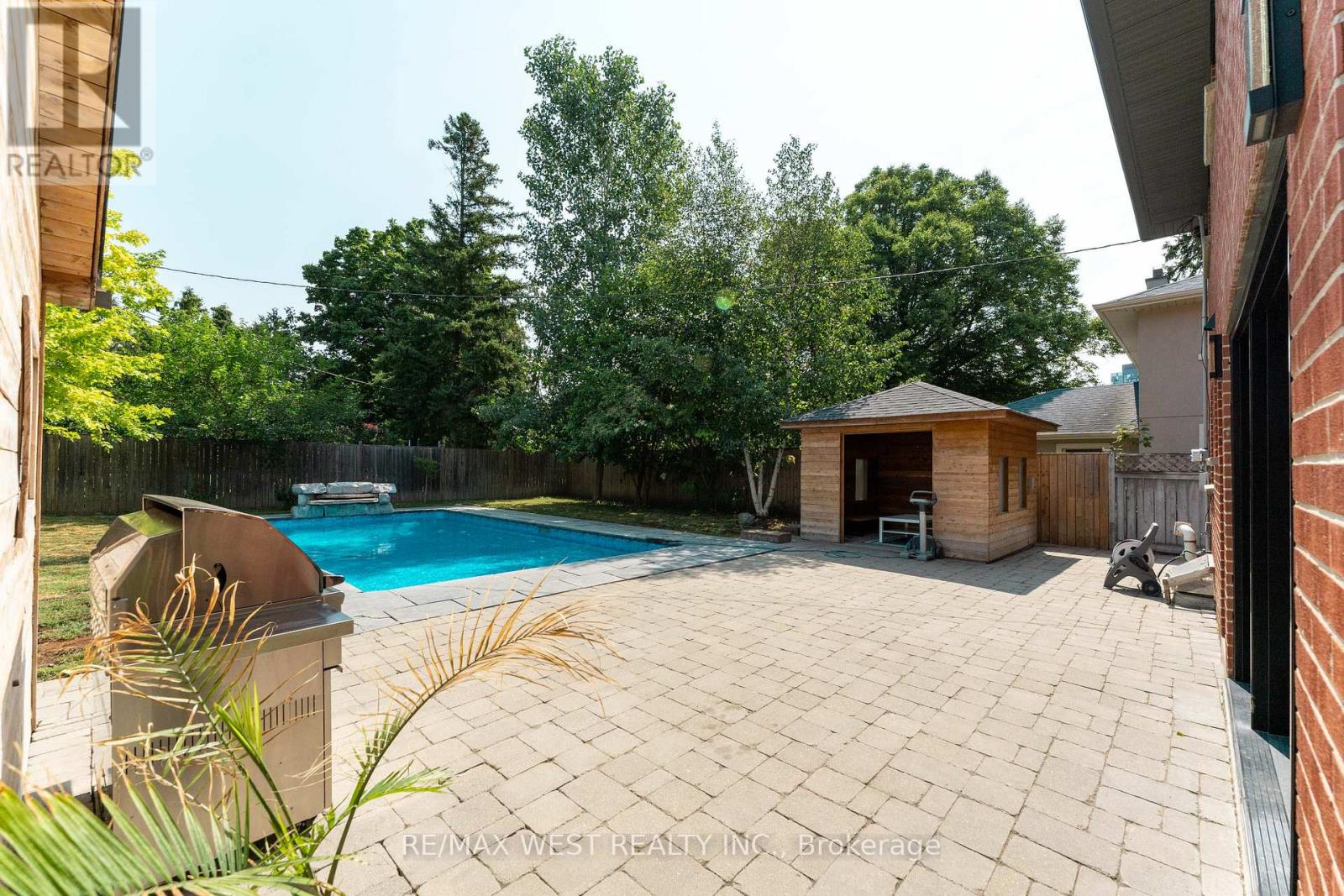 139 REDGRAVE DRIVE - 20