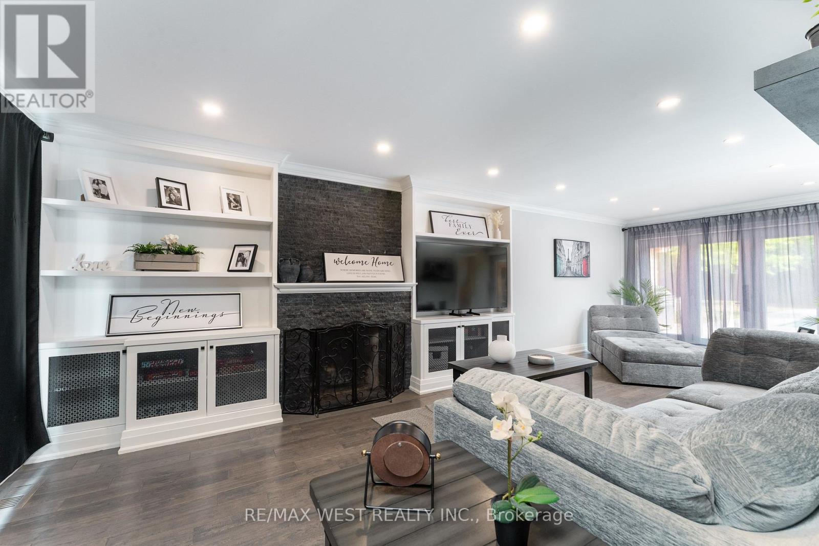 139 REDGRAVE DRIVE - 9