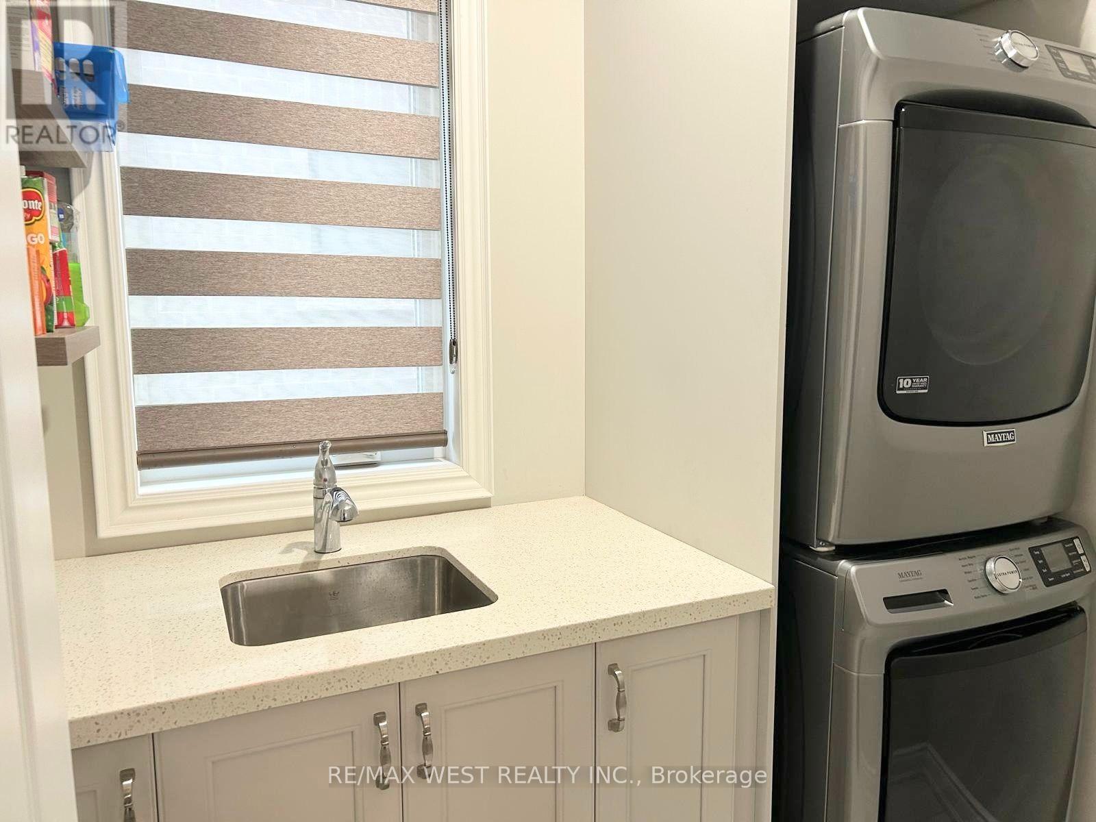 69 PETERSON STREET - Image 25