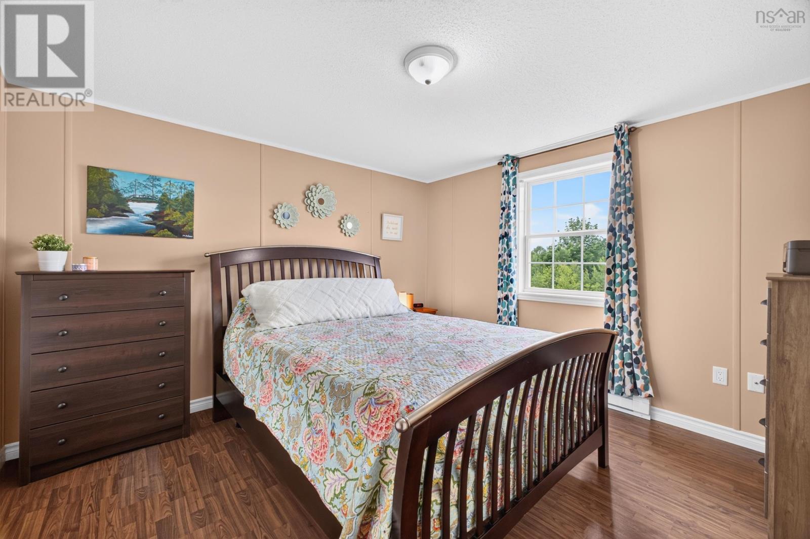 1047 GLEN FOREST Drive - 24
