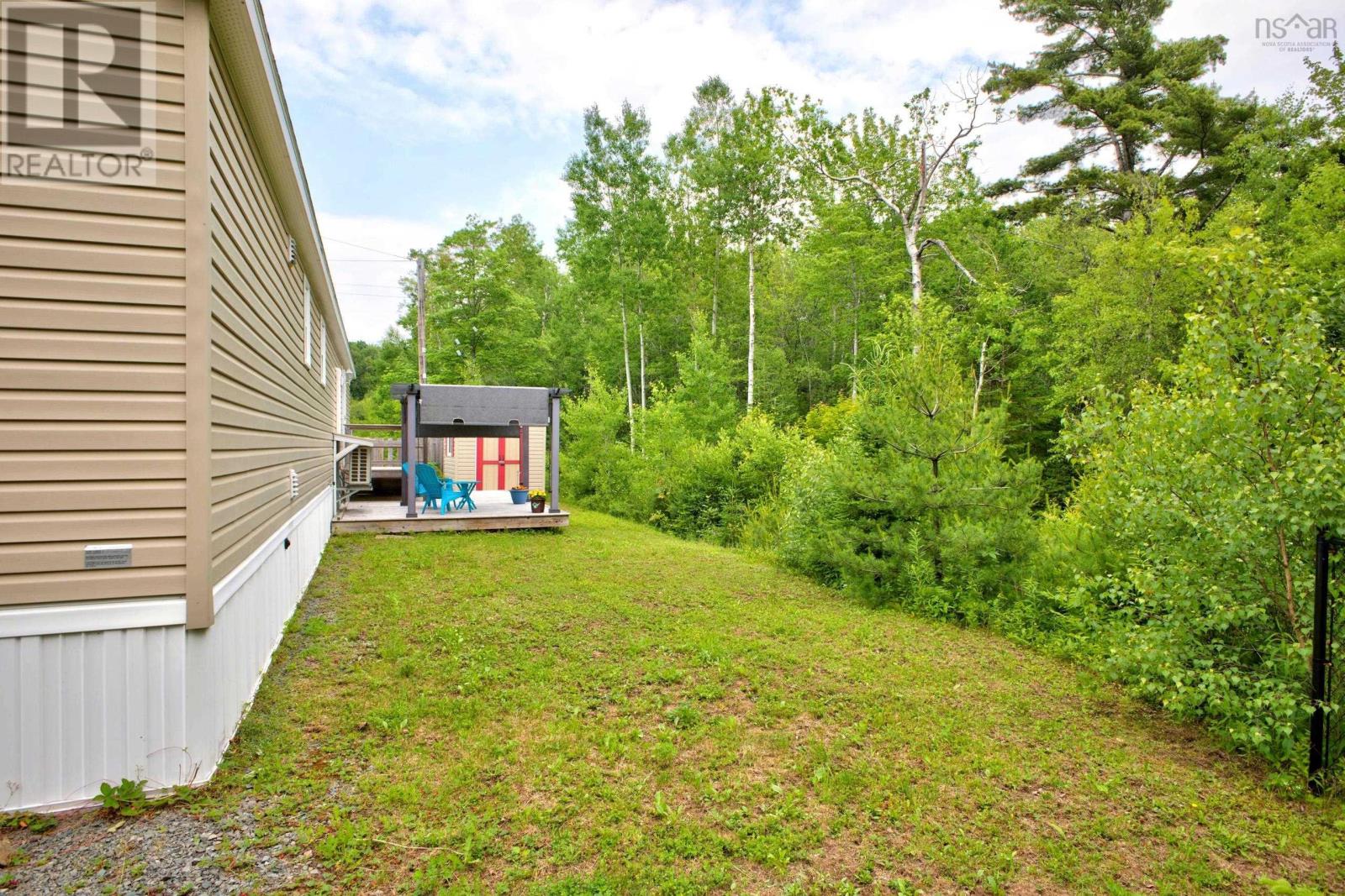 1047 GLEN FOREST Drive - 33