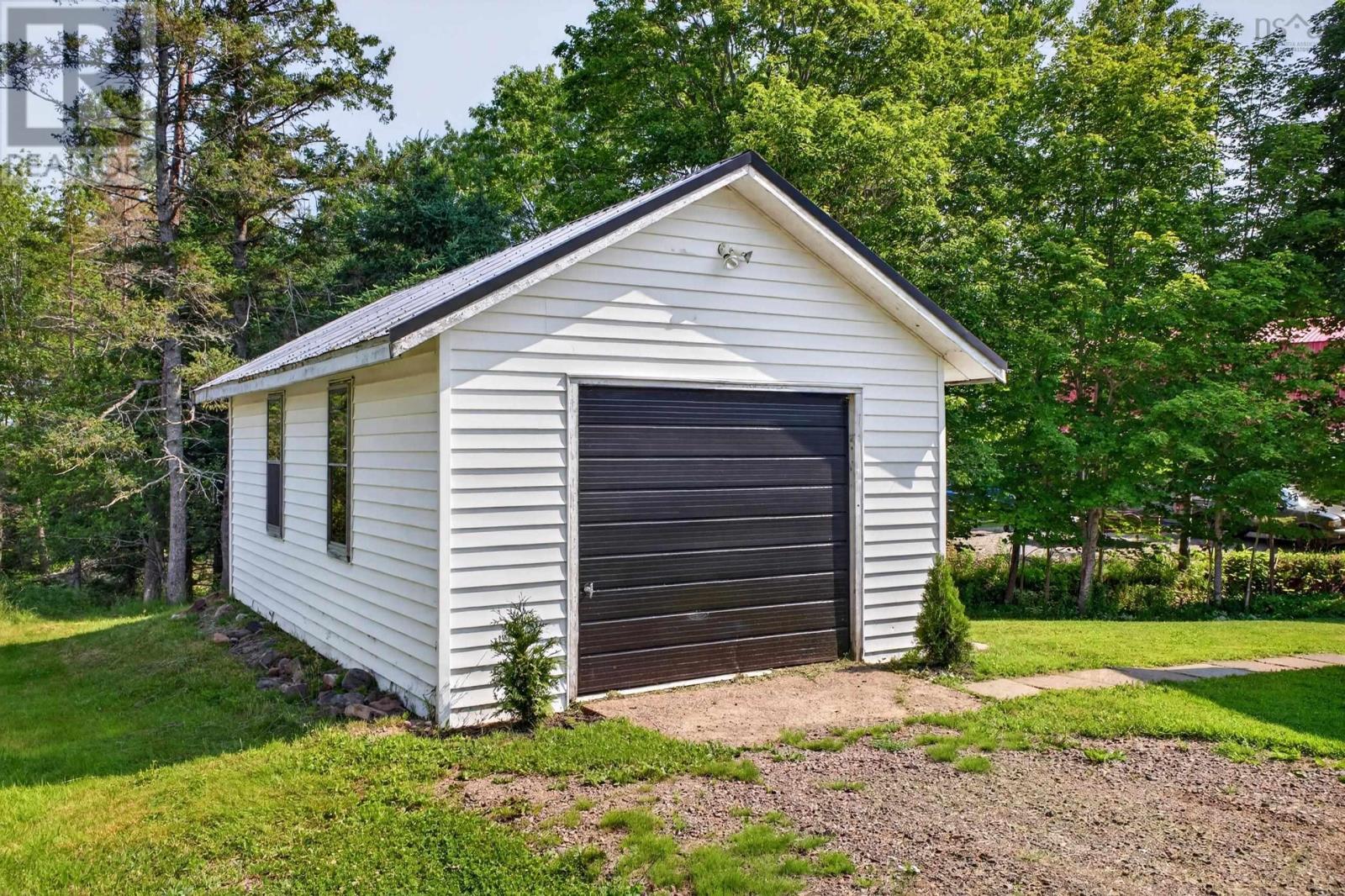 141 HARMONY Road - 9