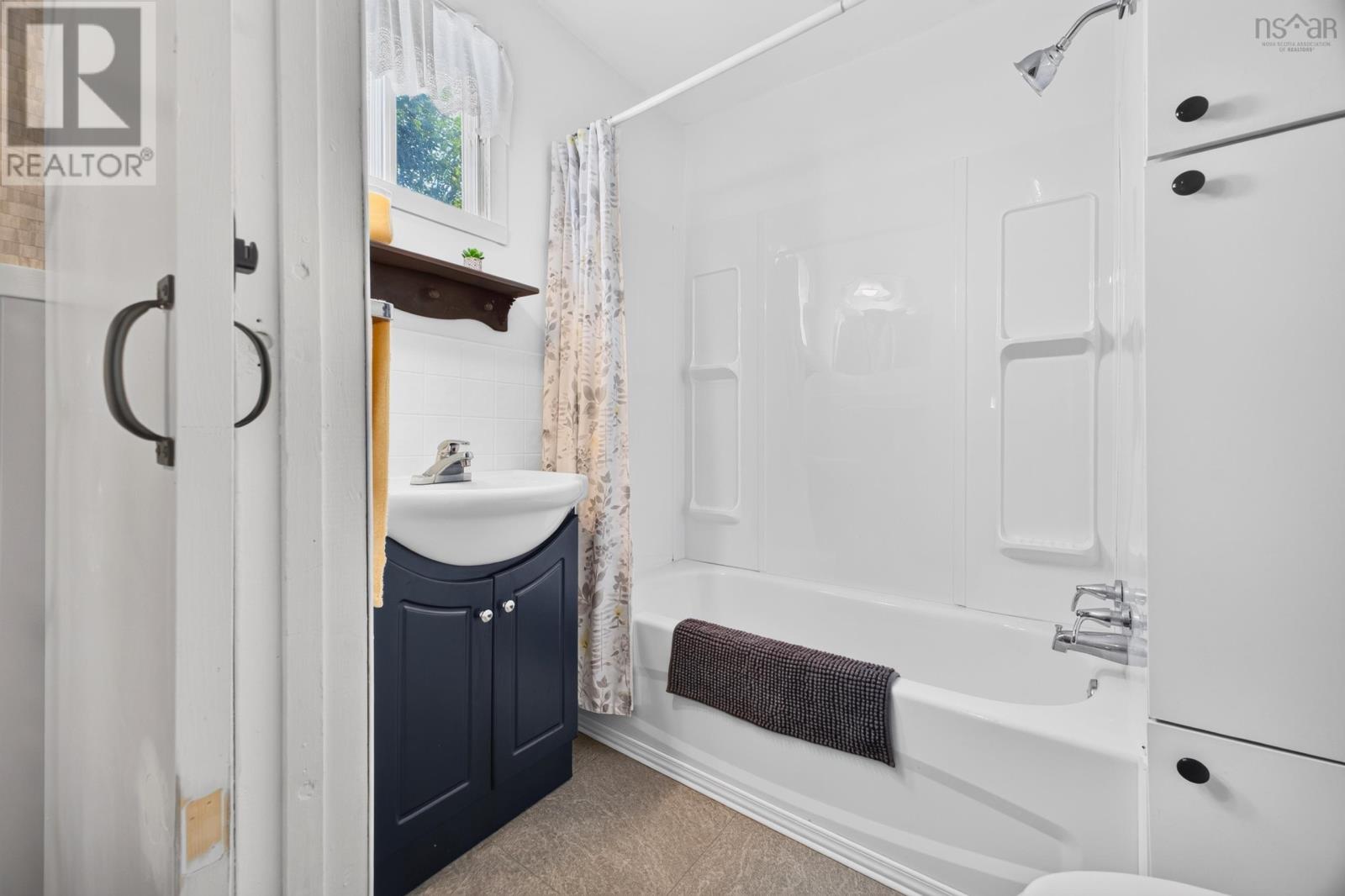 141 HARMONY Road - 24