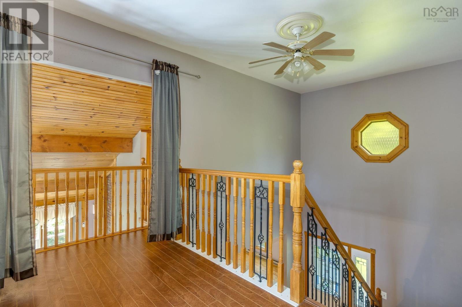 732 West Porters Lake Road - 24