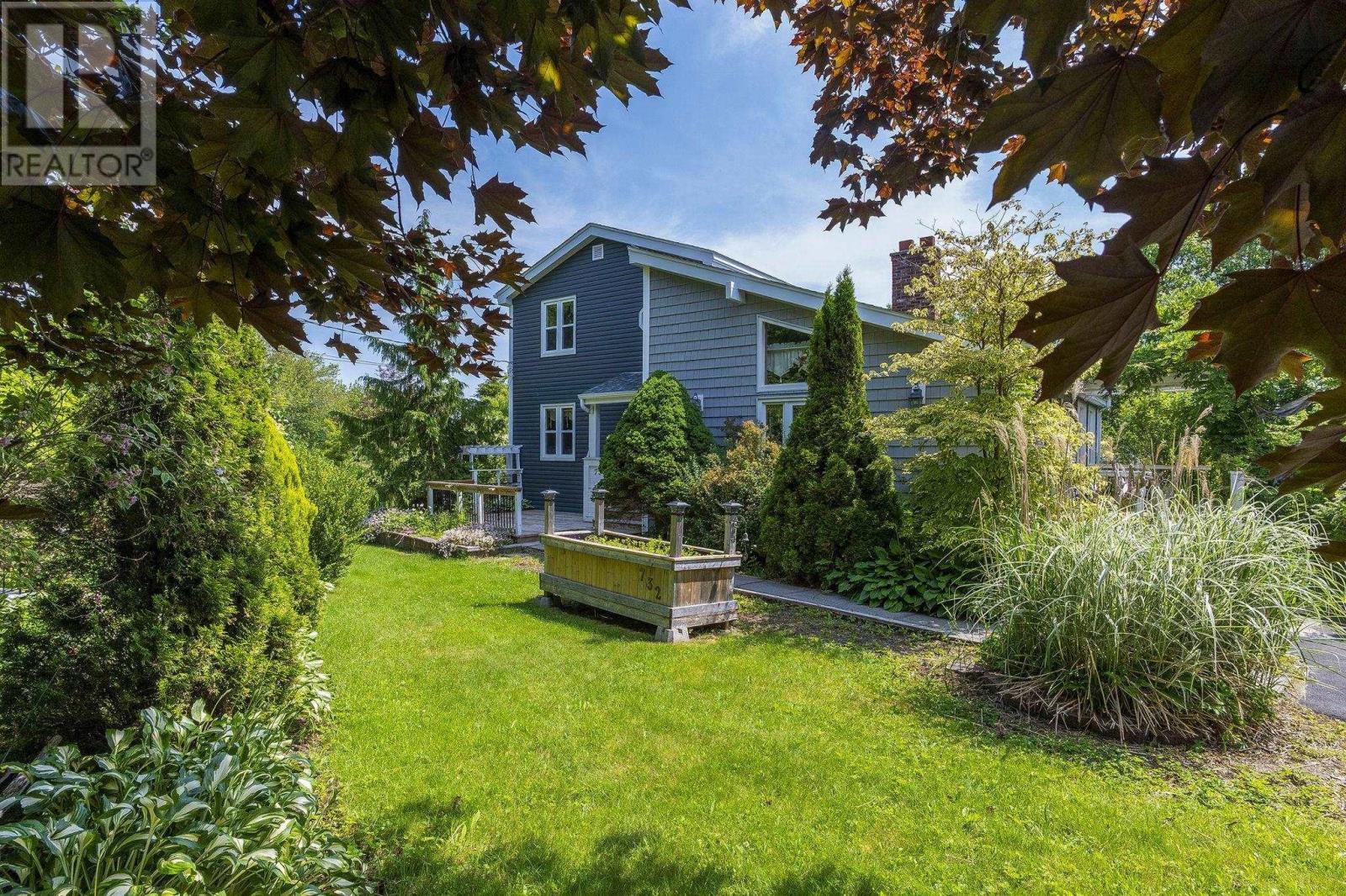 732 West Porters Lake Road - 38