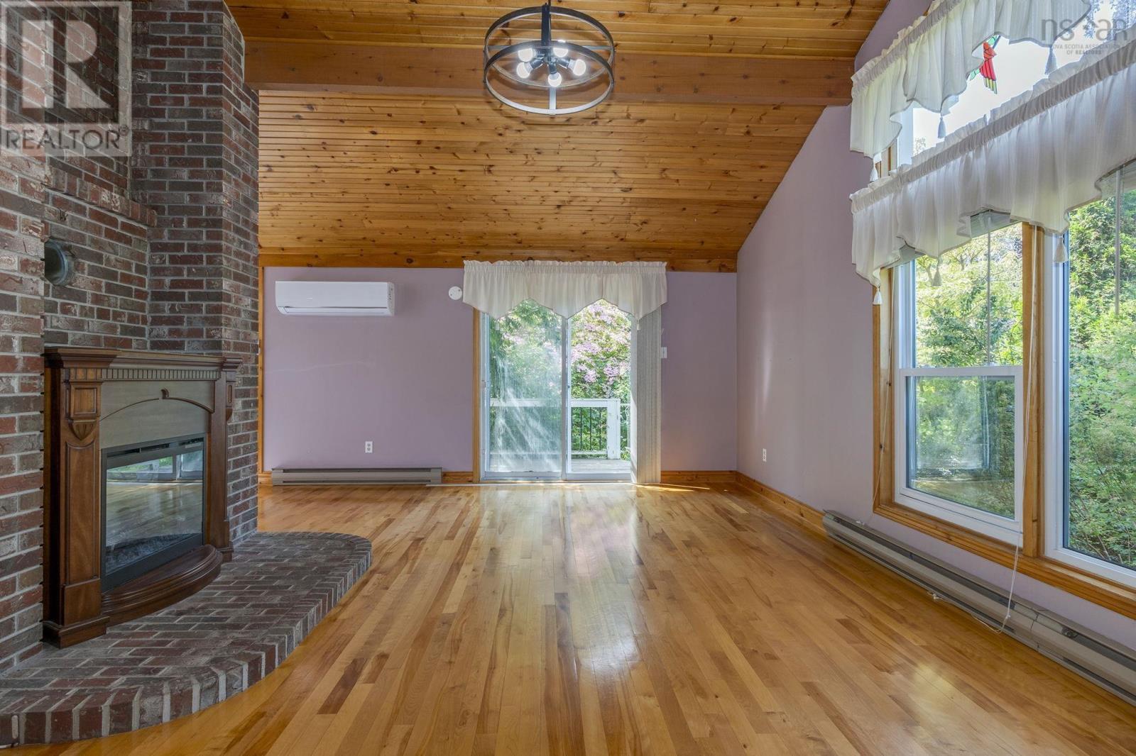 732 West Porters Lake Road - 8