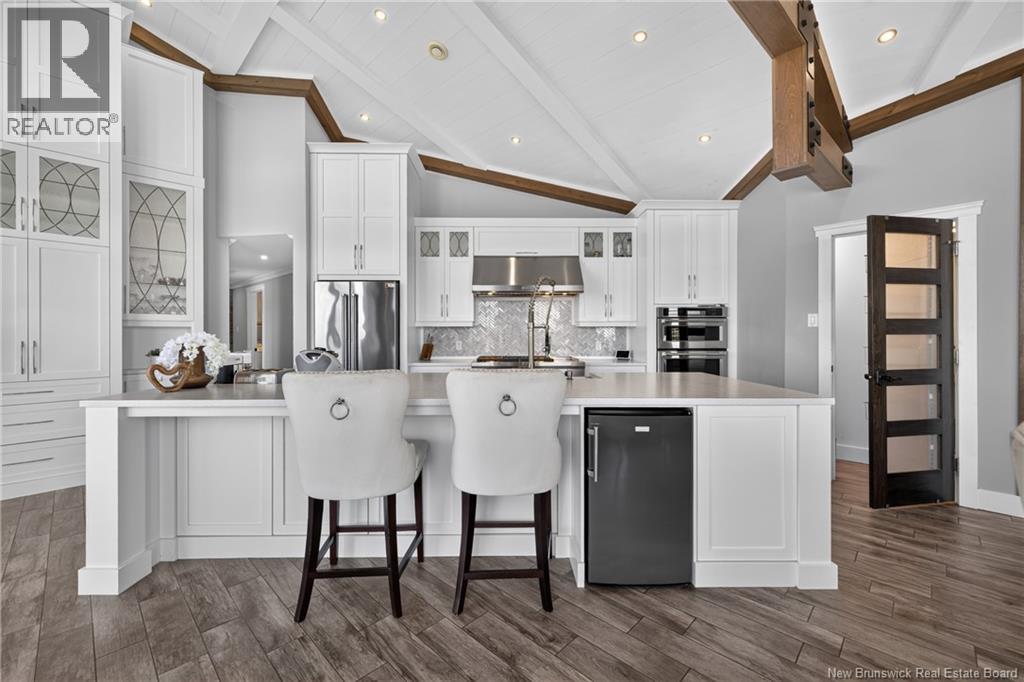 3285 rue Principale - 19