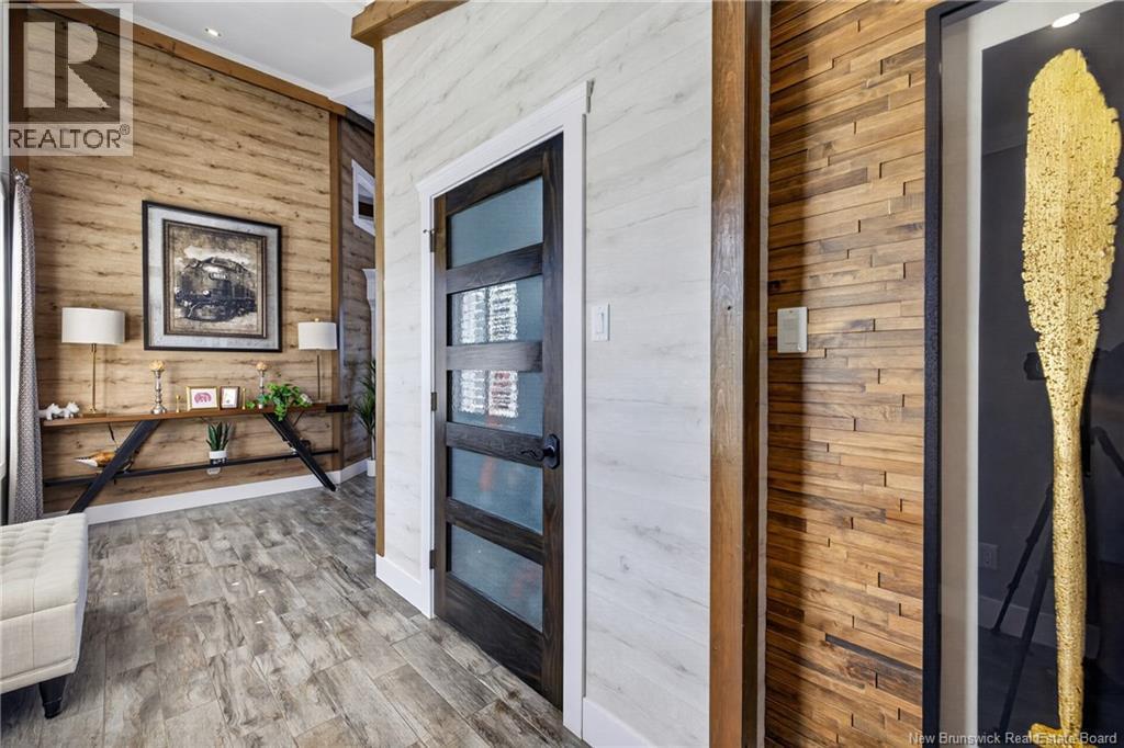 3285 rue Principale - 9