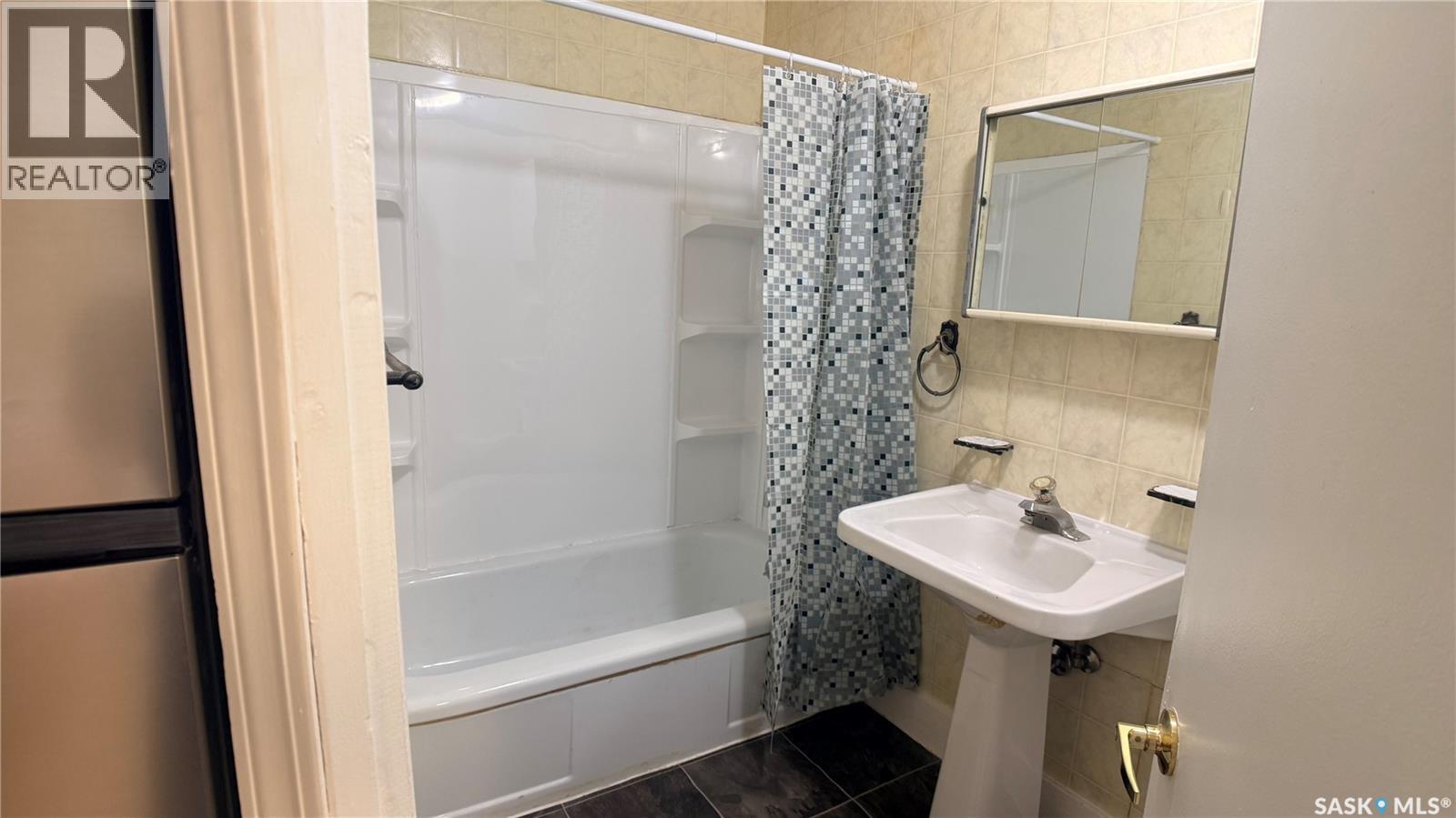 605 2nd STREET - 16