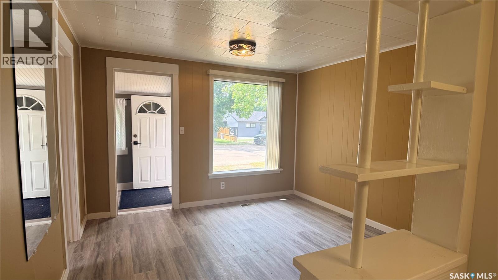 605 2nd STREET - 8