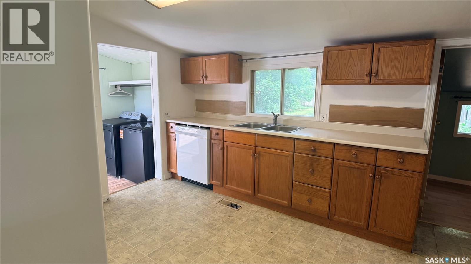 605 2nd STREET - 9