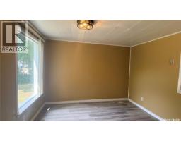 Other - 605 2nd Street, Estevan, SK S4A2K8 Photo 7
