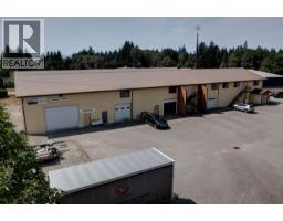 1877 Field Road, Sechelt, BC V7Z0A8 Photo 30