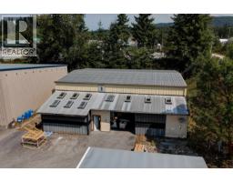 1877 Field Road, Sechelt, BC V7Z0A8 Photo 28